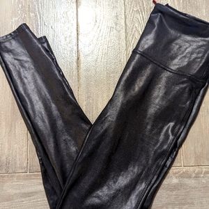 Size large Spanx leggings